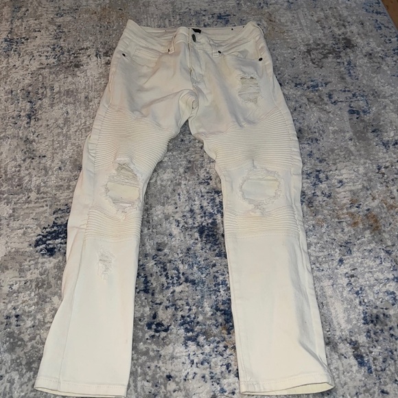 CJ Black Premium Other - CJ Black Premium ivory ripped five pocket skinny flex jeans Sz 30 / 30